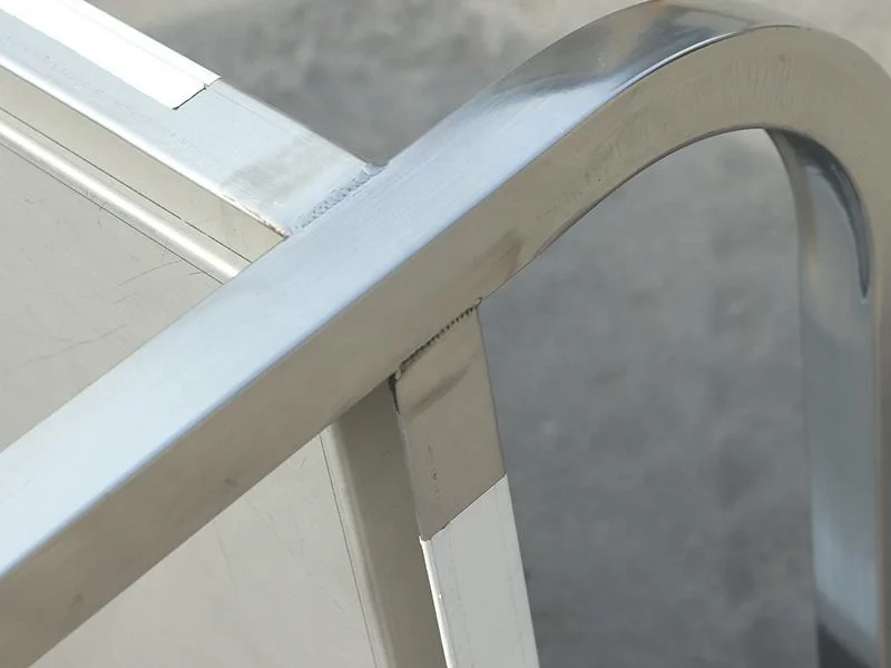 Welded handle joint