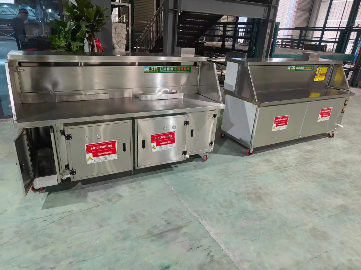 Lockable swivel casters