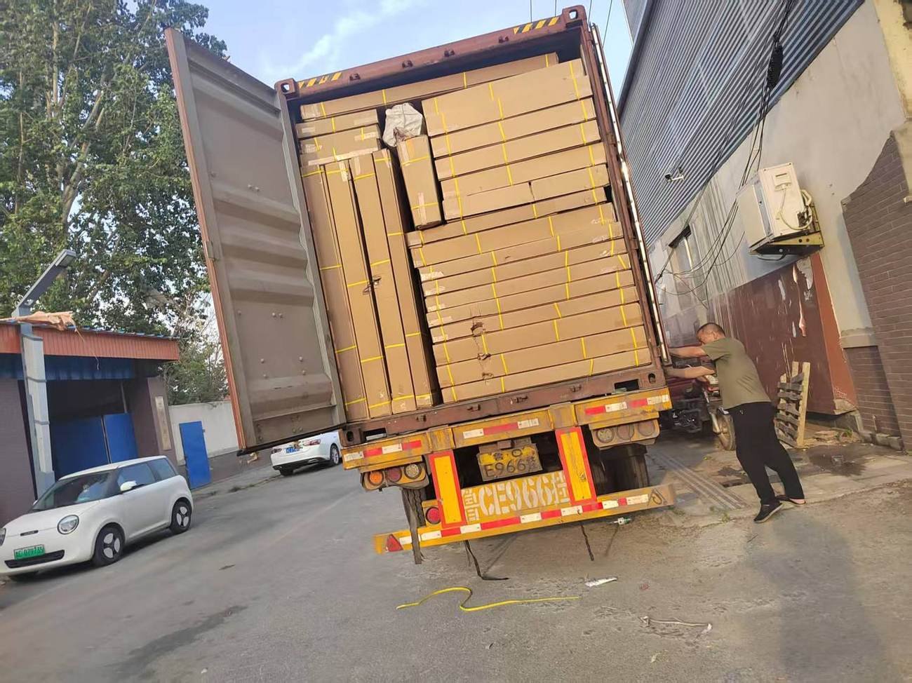 Container loading
