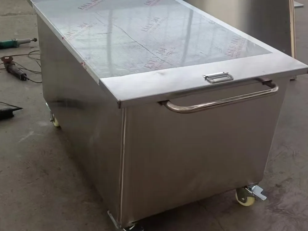 Optional stainless lid