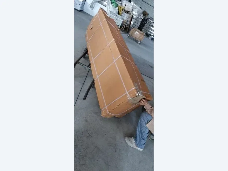 Export carton packing