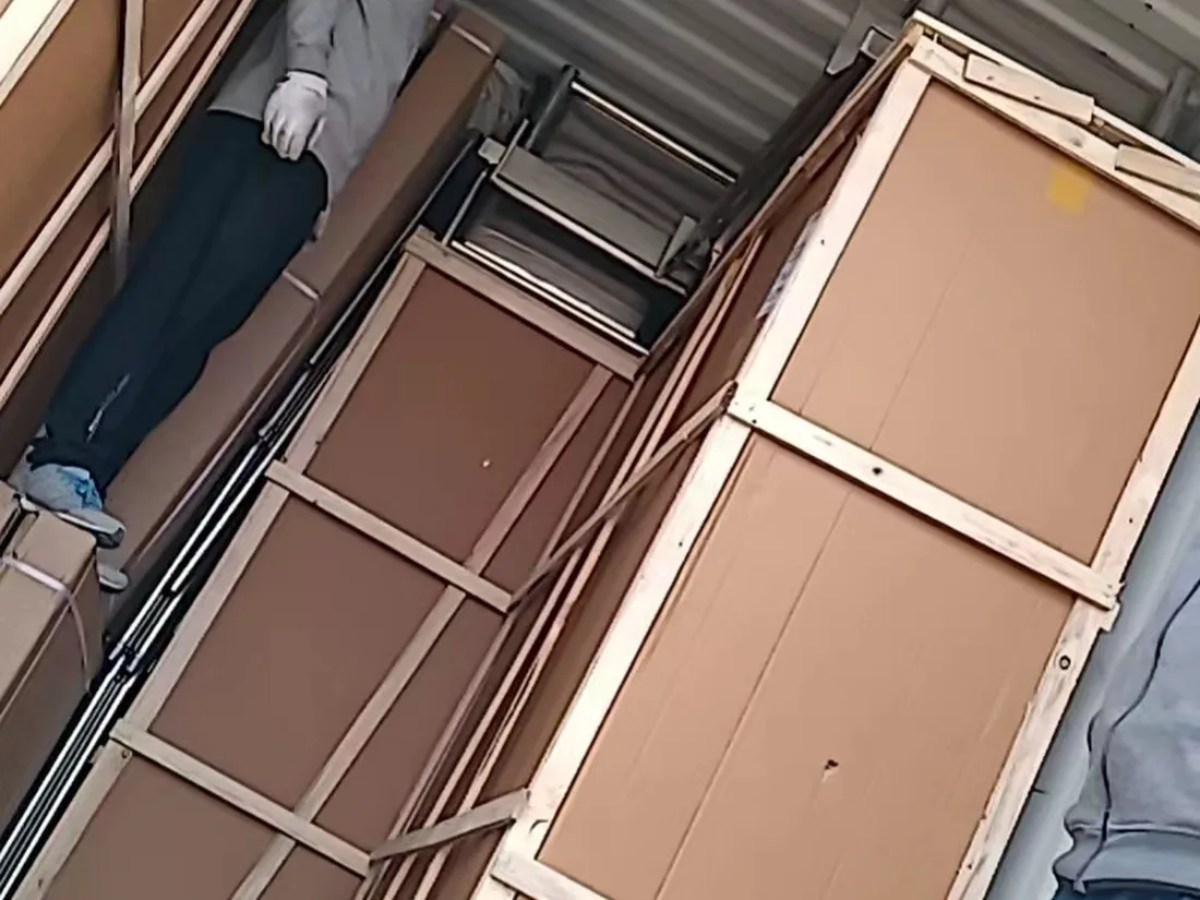 Export packing and container loading at Full Kitchen