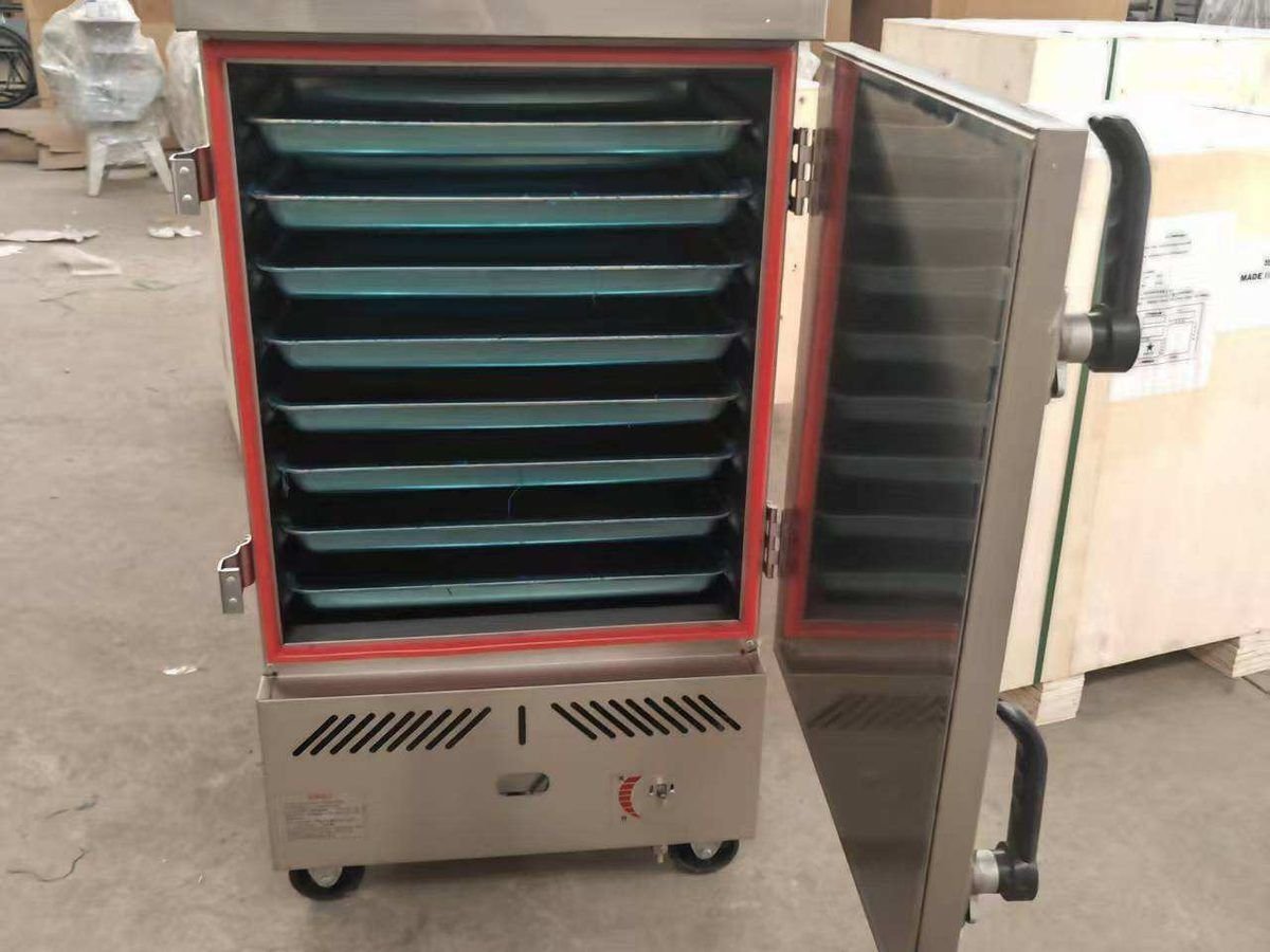 12-tray rice steamer with door open